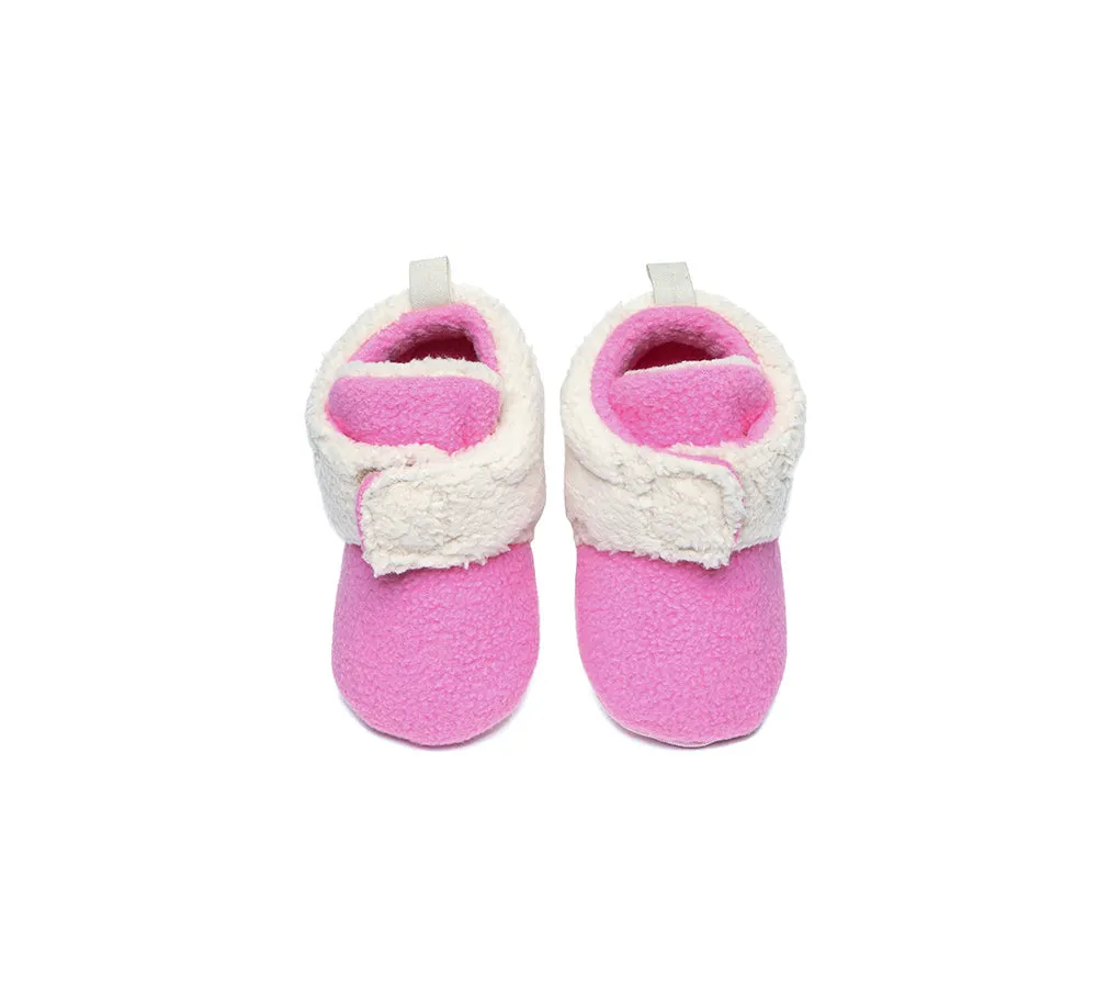 AUSTRALIAN SHEPHERD® Baby Booties Gift Set with Shearling Bear Beanie and Scarf