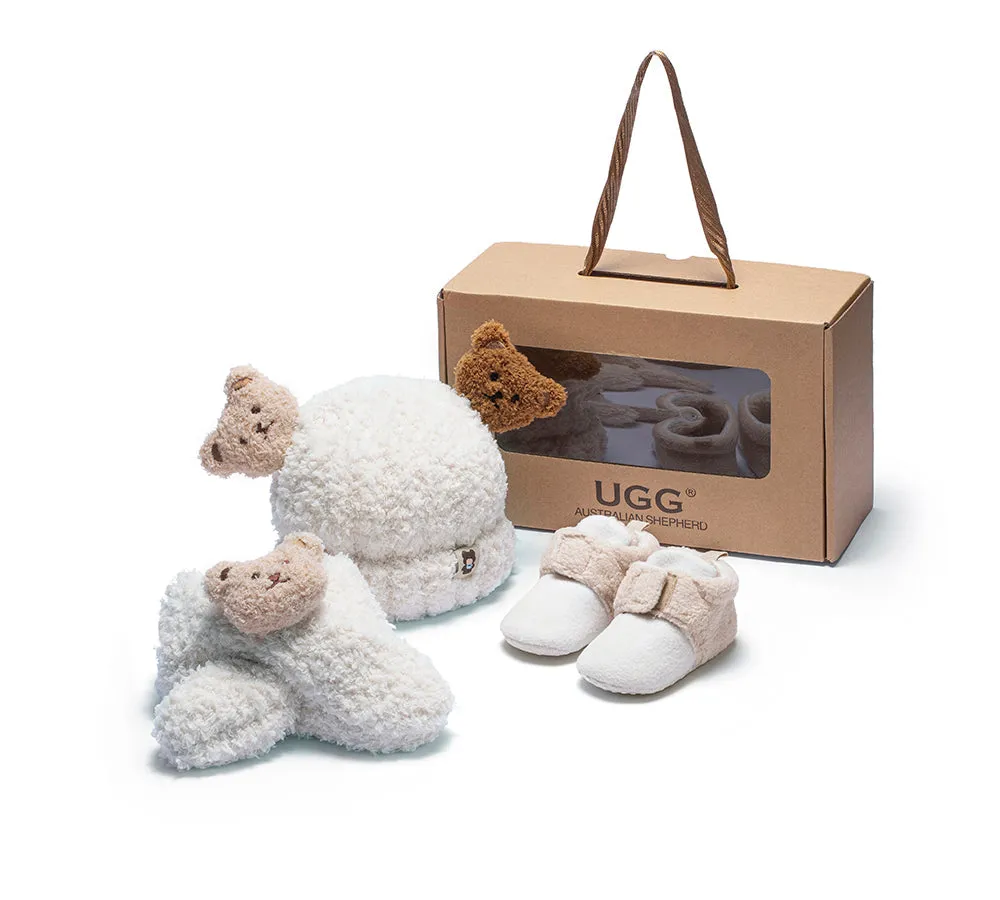 AUSTRALIAN SHEPHERD® Baby Booties Gift Set with Shearling Bear Beanie and Scarf