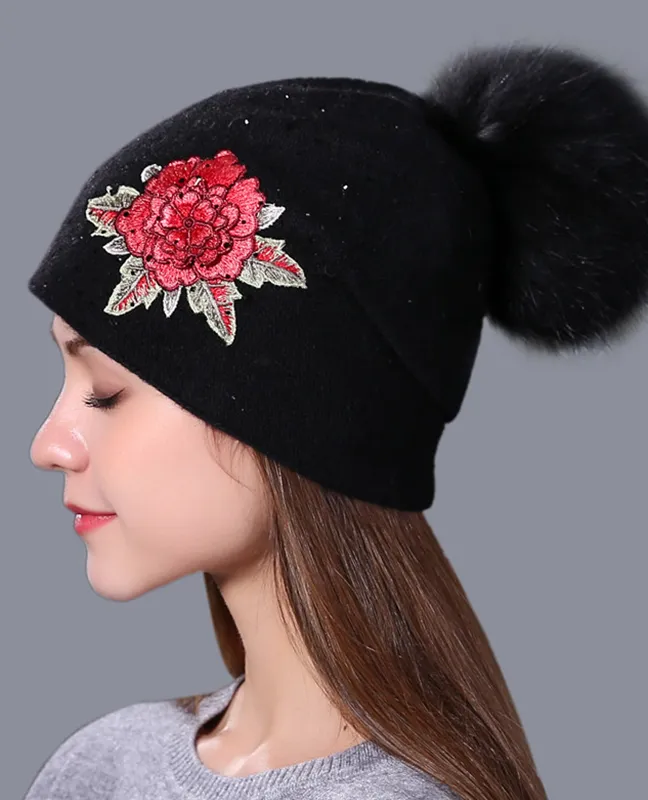 Embroidery knitted beanie hat