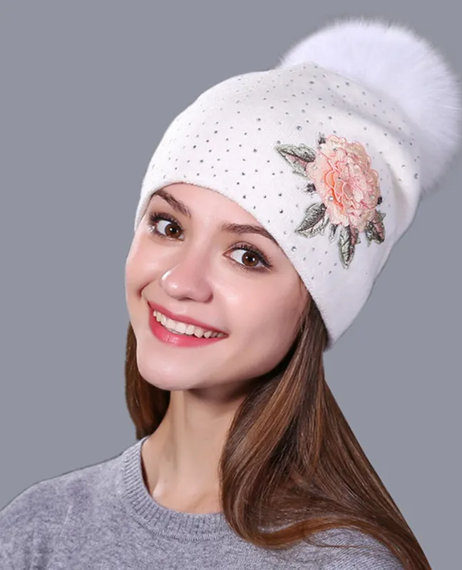 Embroidery knitted beanie hat