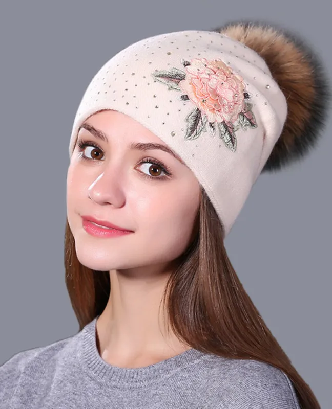 embroidery mink fur Beanie