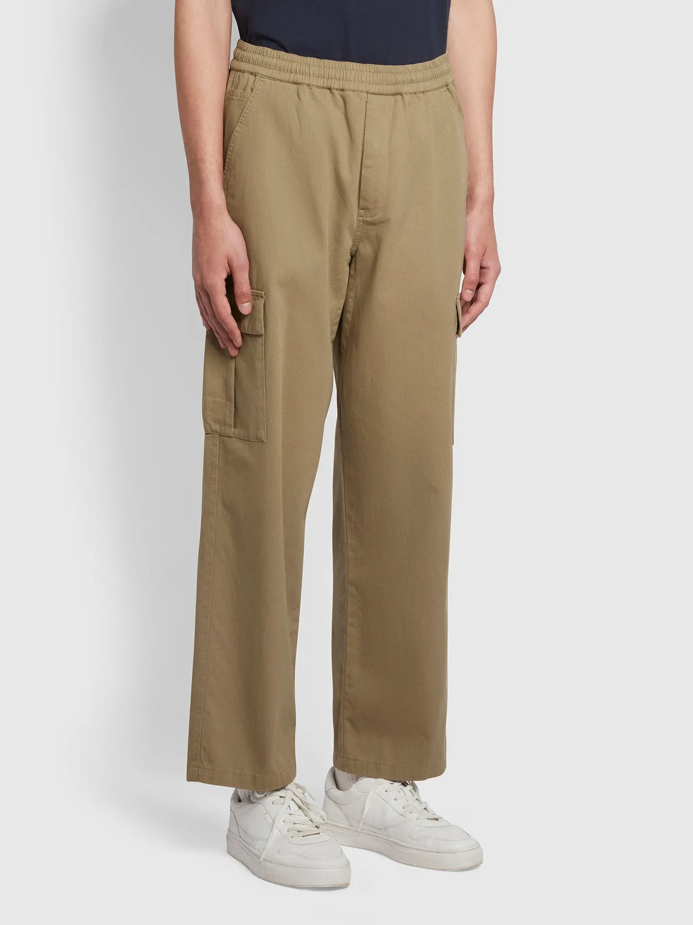 Greenport Regular Fit Twill Cargo Trousers In Beige