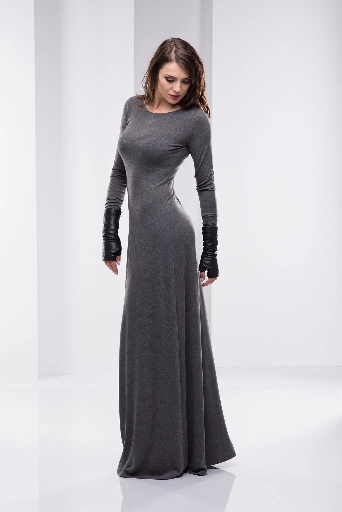 Minimalist Full Sleeve Maxi Dress