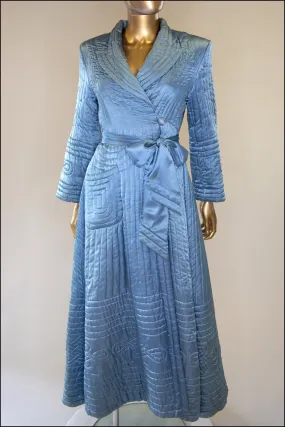 Vintage 1940s Blue Silk Quilted Robe