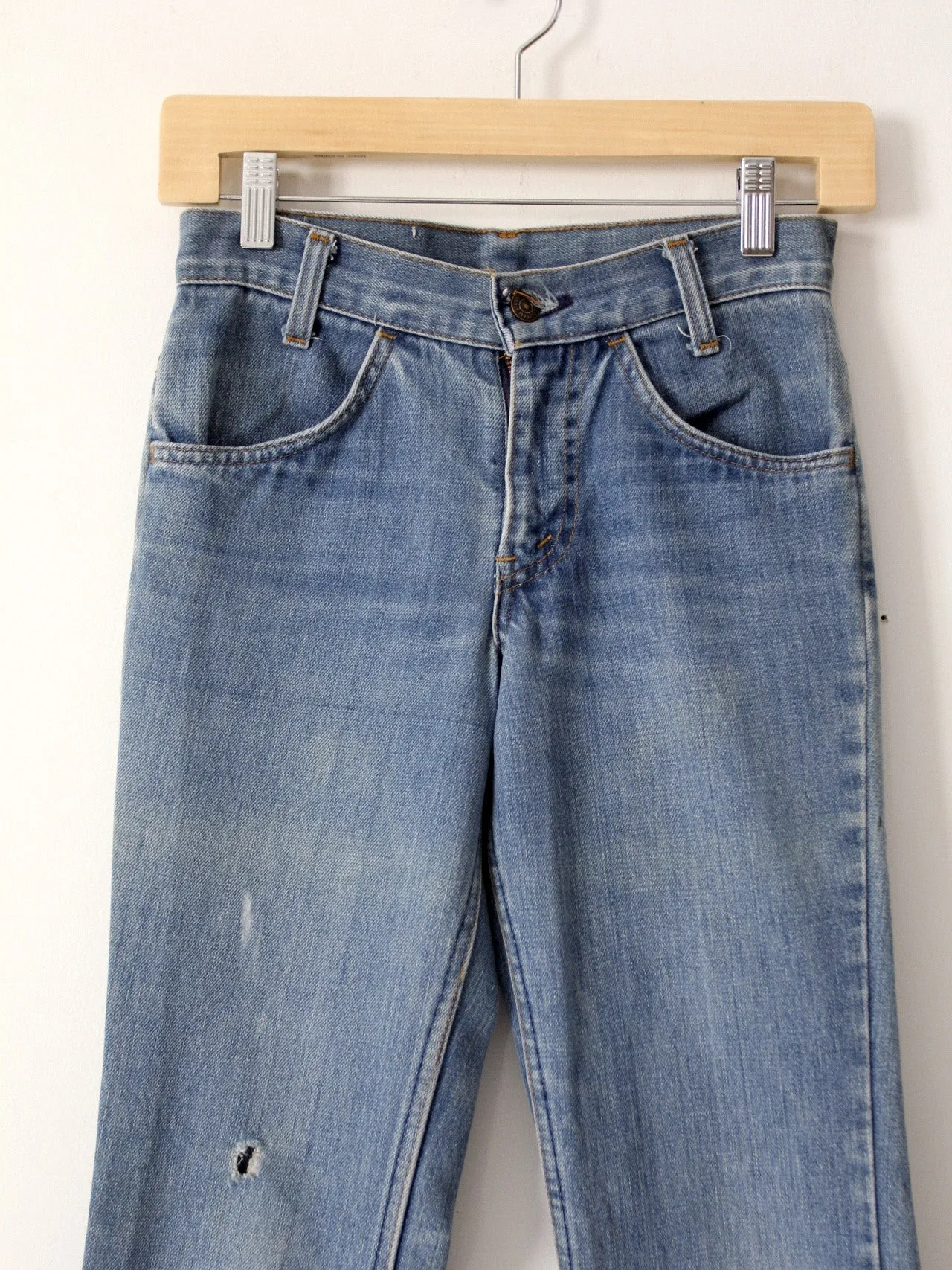 vintage 70s Levi's flare leg denim jeans, 26 x 30